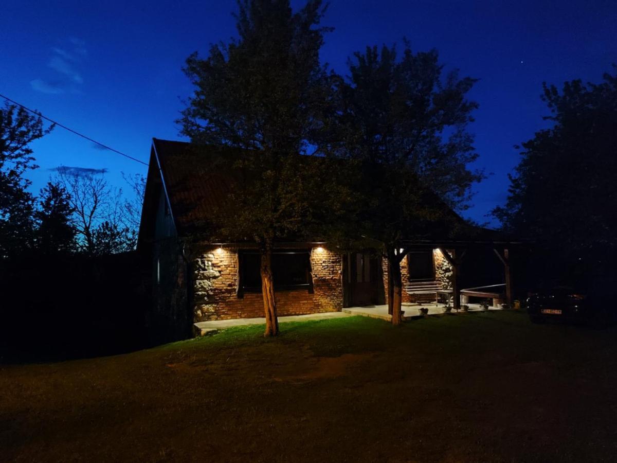 Holiday Home "Sleme" With Jacuzzi, Big Garden And Arbor With Fireplace Skrad Luaran gambar