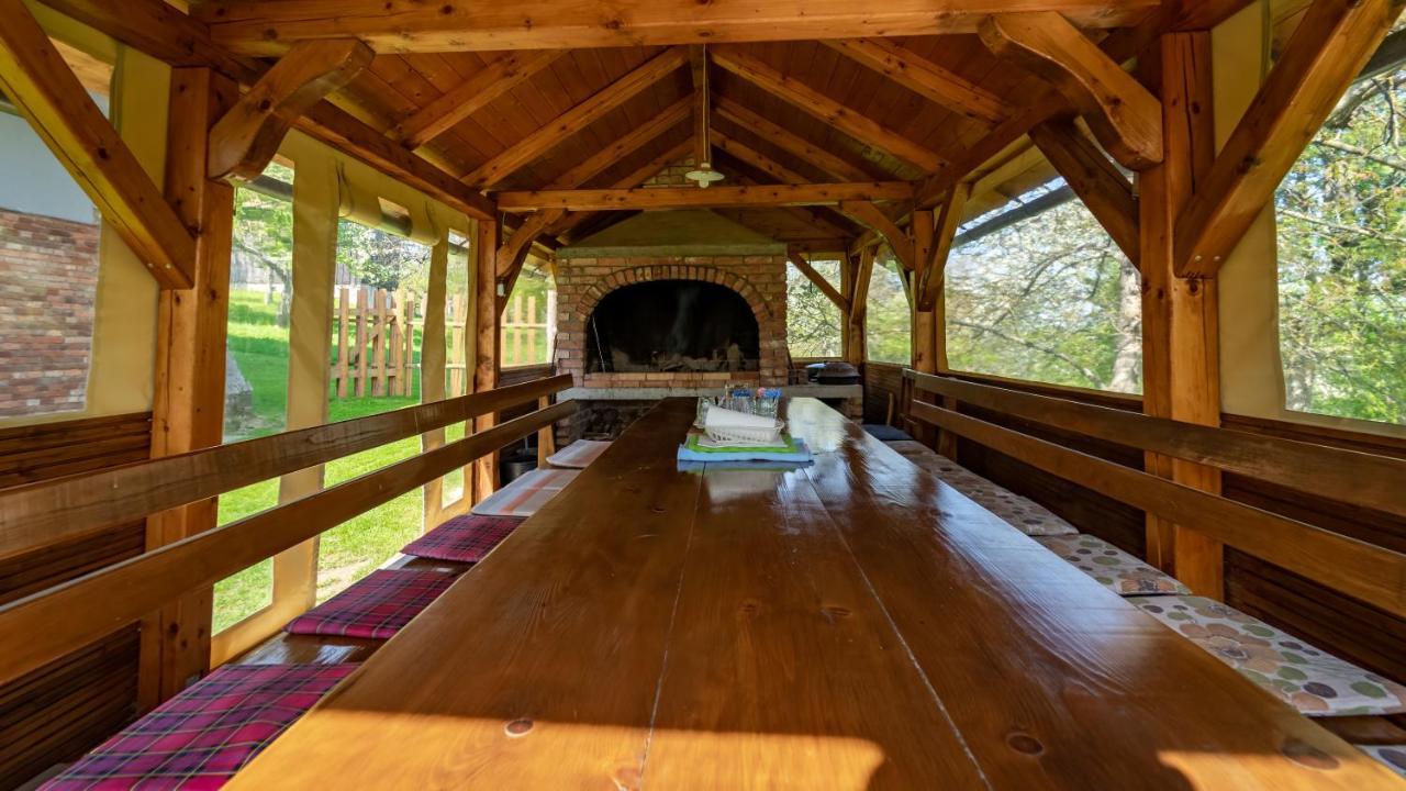 Holiday Home "Sleme" With Jacuzzi, Big Garden And Arbor With Fireplace Skrad Luaran gambar