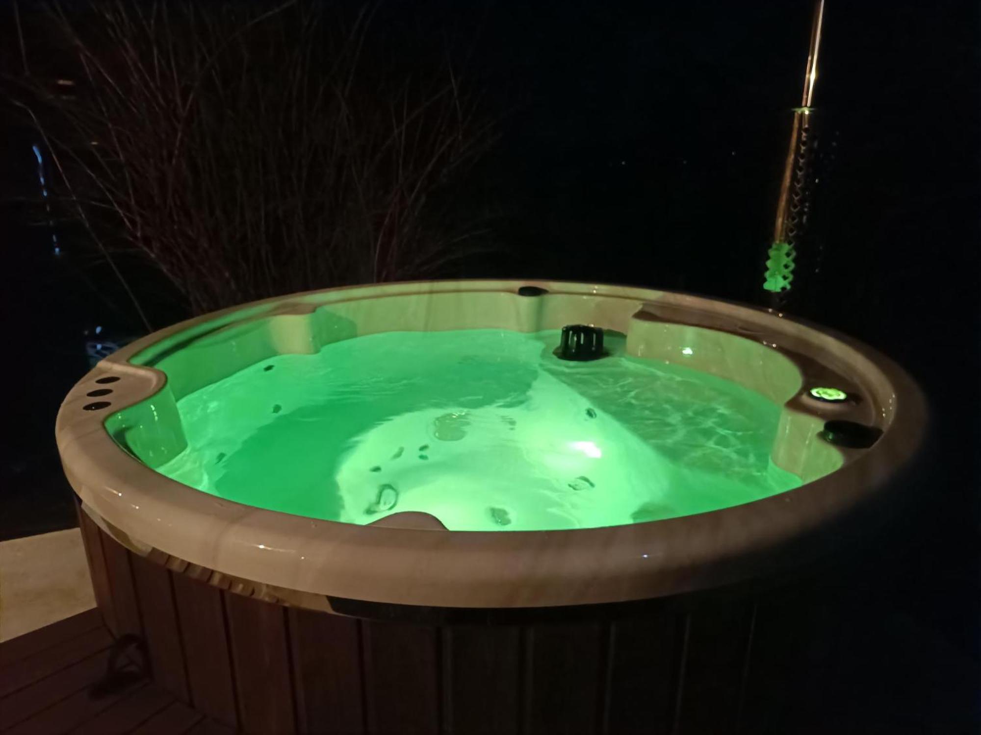 Holiday Home "Sleme" With Jacuzzi, Big Garden And Arbor With Fireplace Skrad Luaran gambar